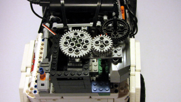 lego-raspberry-pi-profile-003