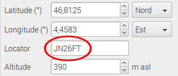 Les radioamateurs peuvent saisir leur QRA Locator dans la zone correspondante. Les coordonnées géographiques s'affichent automatiquement (ici latitude 46.8125 et Longitude 4.4583 pour un locateur JN26FT)