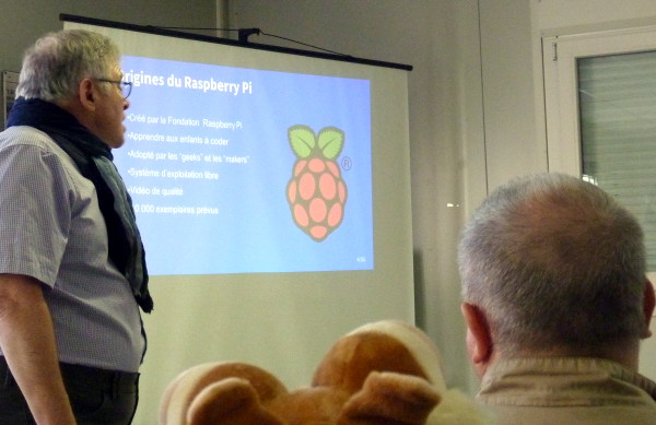 Début de la conférence de Bédoin - 10 h du matin - Les origines du Raspberry Pi