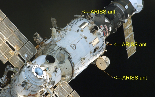 Vue du laboratoire européen Colombus avec indication des antennes ARISS