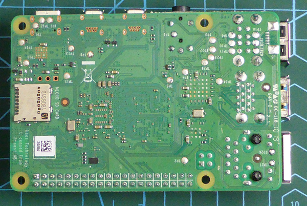 Raspberry Pi 4 : le port USB-C est victime d'un sérieux défaut de  fabrication