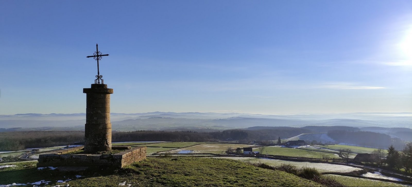 Vue du paysage depuis le Mont Saint-Vincent