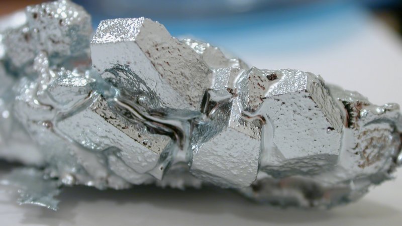 lien : https://fr.wikipedia.org/wiki/Gallium#/media/Fichier:Gallium_crystals.jpg