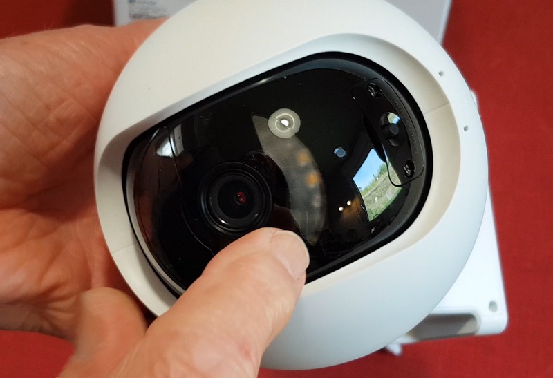 Camera Surveillance WiFi Extérieure EZVIZ CB8 2K + OFFERT Recevez 1 Panneau  Solaire d'alimentation si vous achetez 1 EZVIZ CB8 –